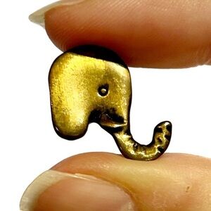 Vintage Brass Elephant Brooch Pin Small Cute Lapel Hat Cute Cartoon Animal Gold